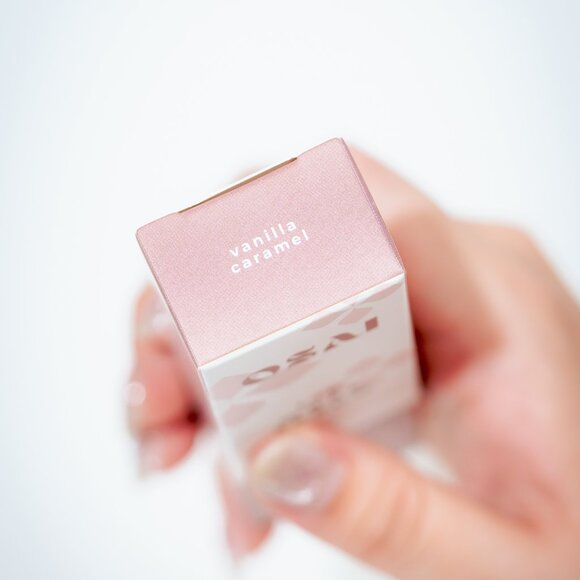 3 Pack Lip Balm - Ultra Hydrating Vanilla Caramel Balm SPF15 10g. - Picture 3 of 8